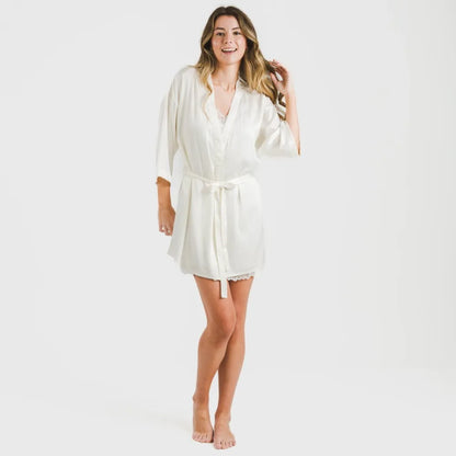 Robe curto feminino de cetim, liso, sexta-feira