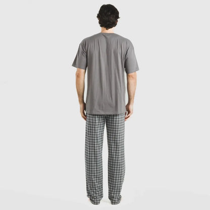 Pijama masculino Roberto xadrez cinza, manga curta e longa, em algodão.