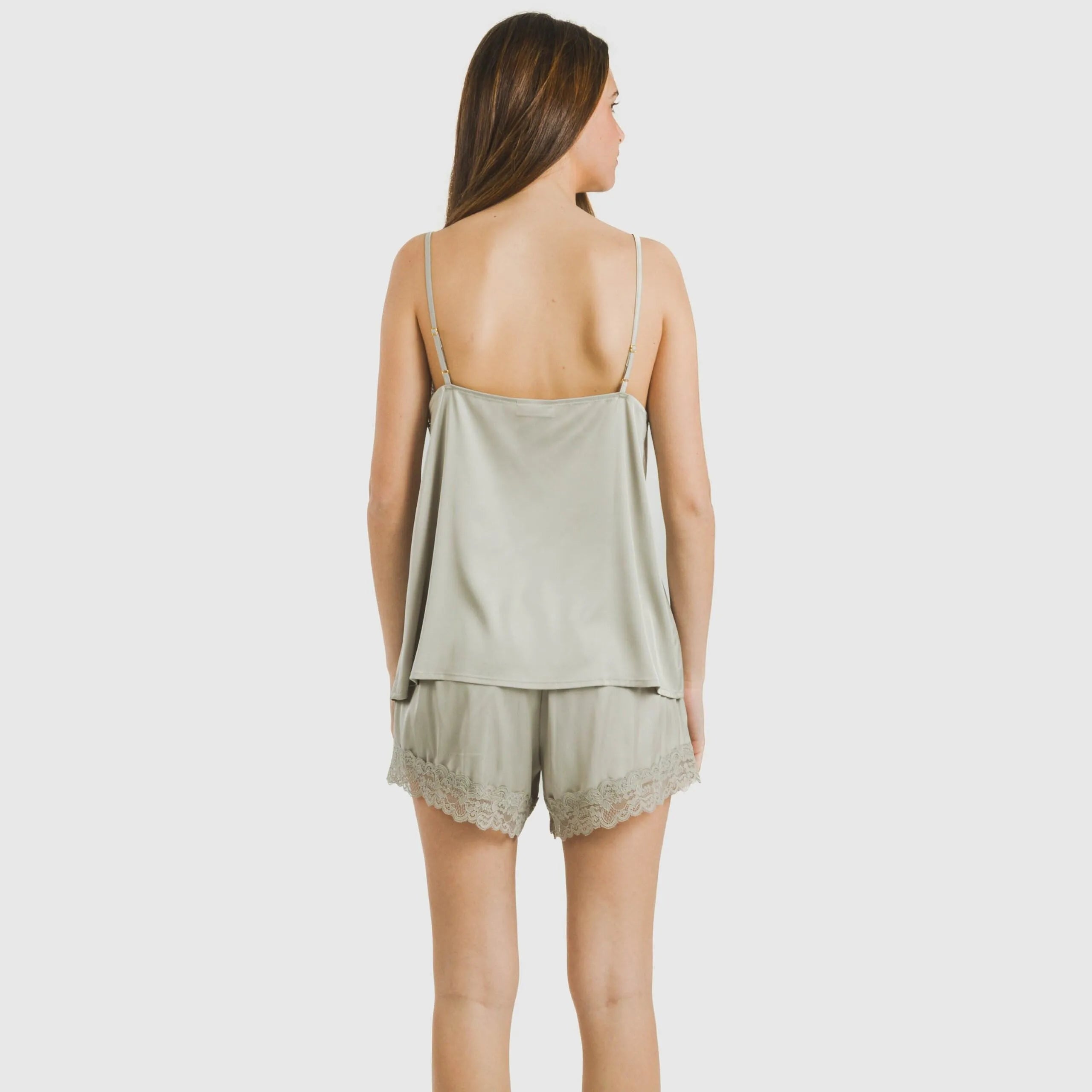 Pijama feminino de cetim com suspensórios, liso, sexta-feira