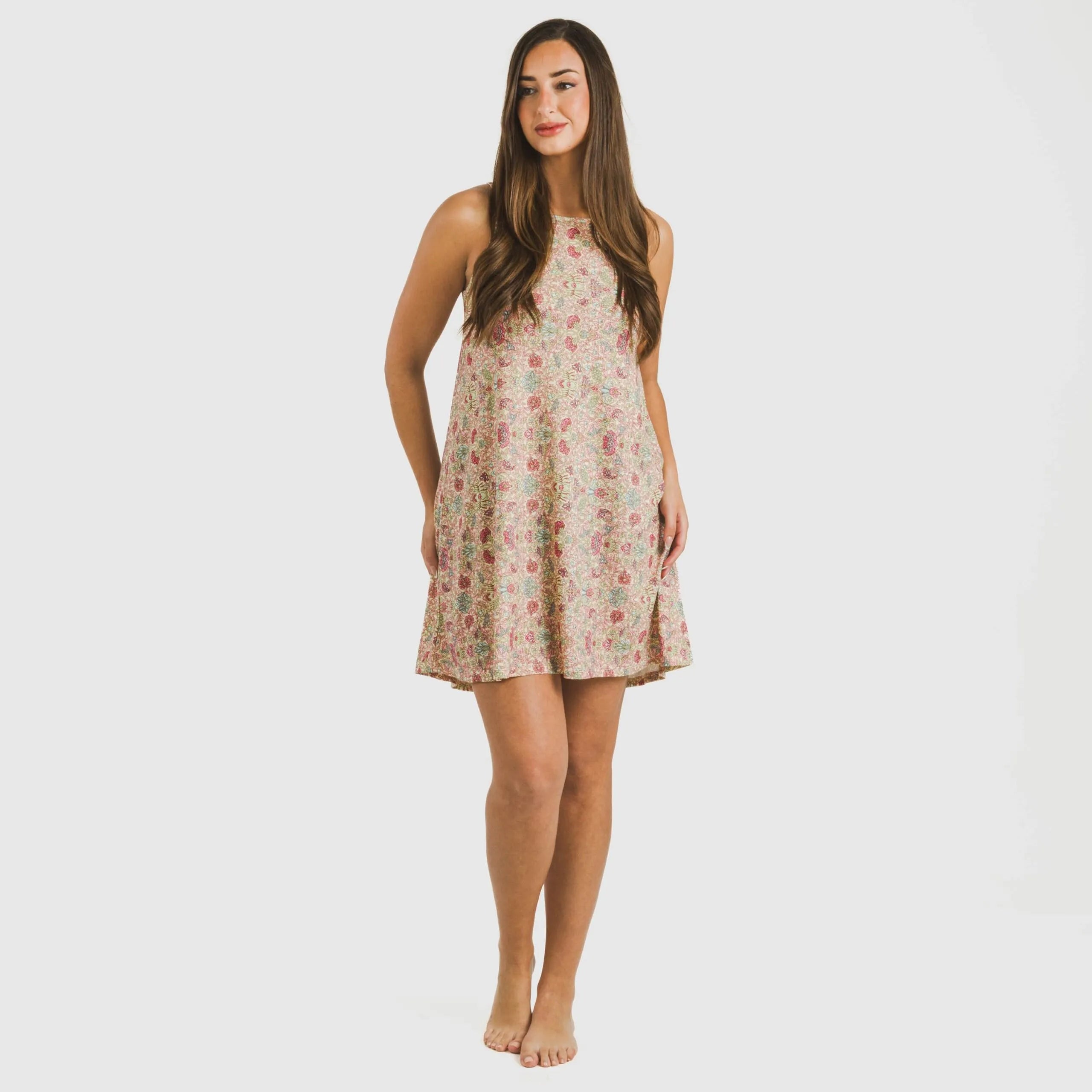 Vestido curto tomara que caia Jessica em crepe