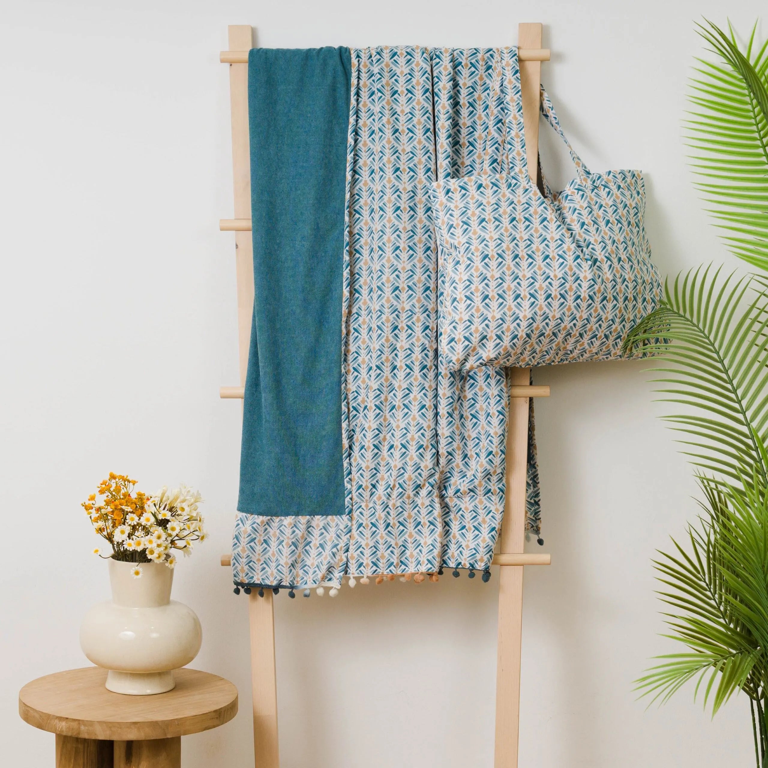 Toalha Pareô + Mochila Eloina