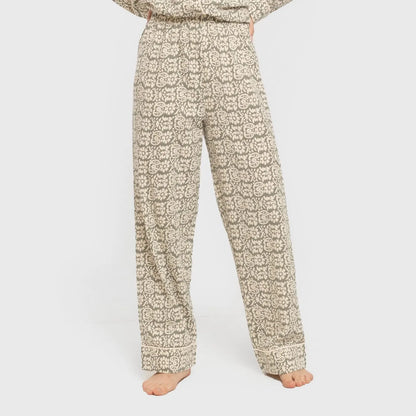 Pijama feminino Matilde, modelo camisa longa de algodão, verde estilo caça.