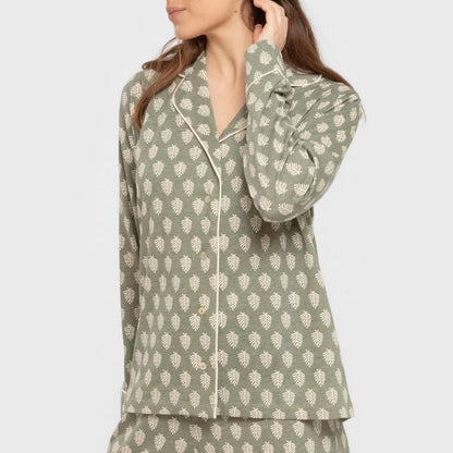 Pijama feminino Soma, modelo camisa longa, em algodão, verde claro.