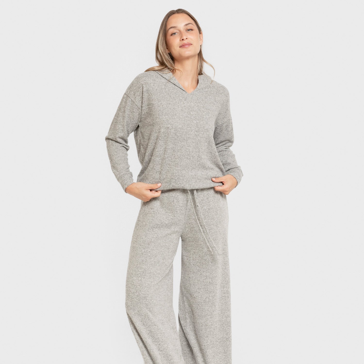 Moletom feminino com capuz New Punto extra macio, cinza