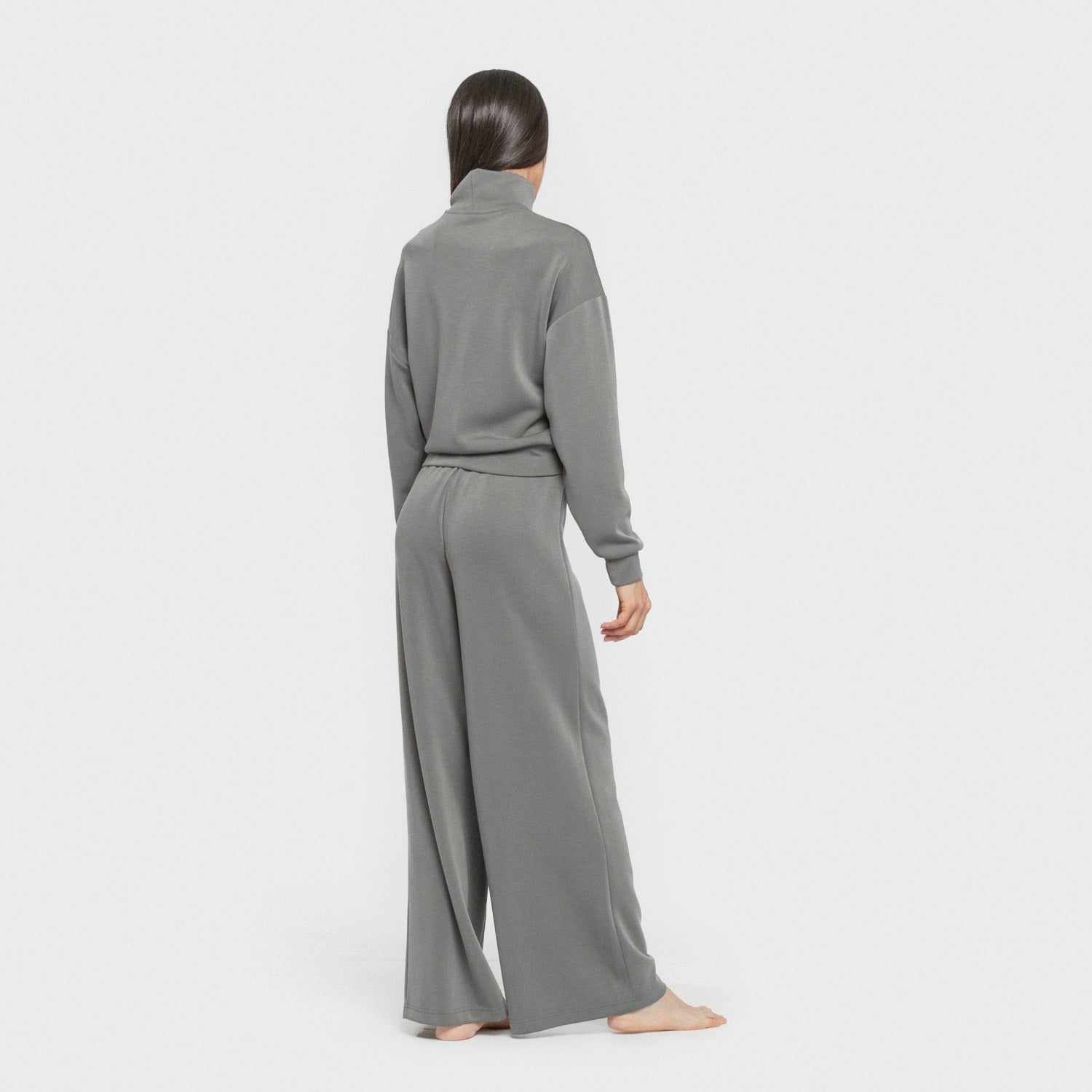 Blusa de moletom feminina de gola alta em modal na cor azul-turquesa